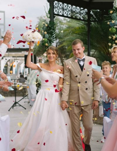 barefoot bride tenerife wedding planning