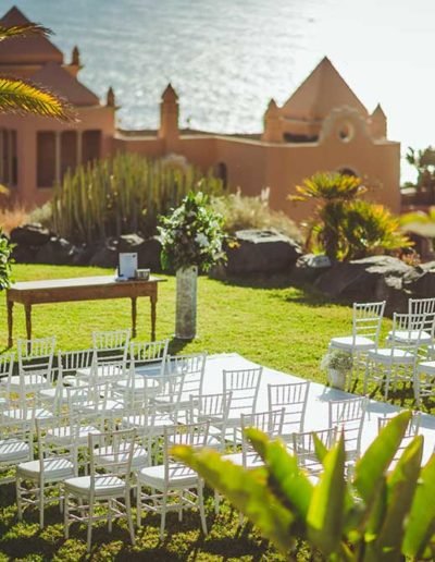 barefoot bride tenerife wedding planning